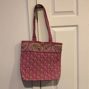 💕retired Vera Bradley tote 💕